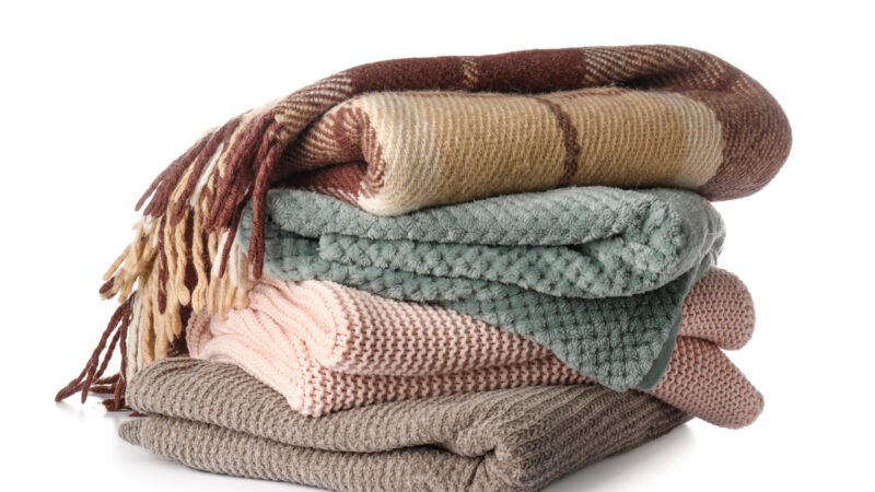 Which Type of Blanket Is Best for Winter