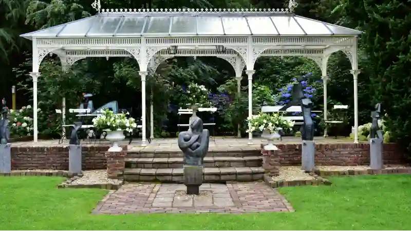 Creative Yard Art Ideas